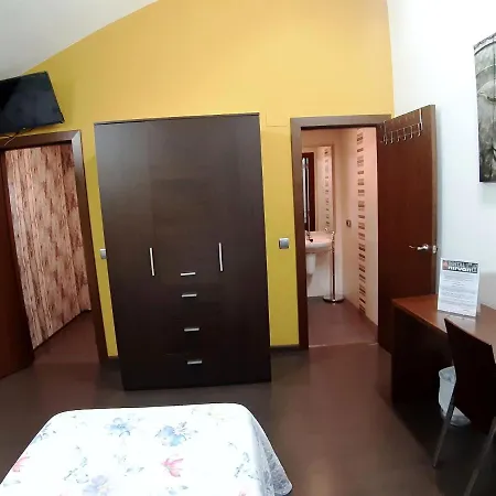 Nirvana Guest house 2*