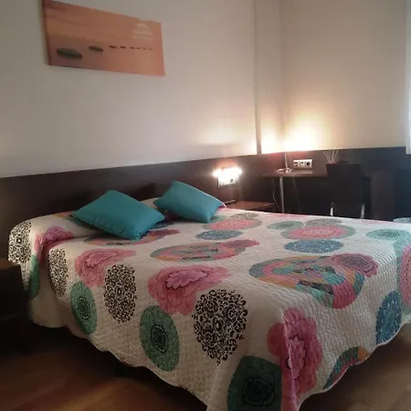 Nirvana Gæstehus 2*