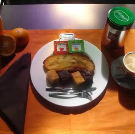 Nirvana ゲストハウス 2*